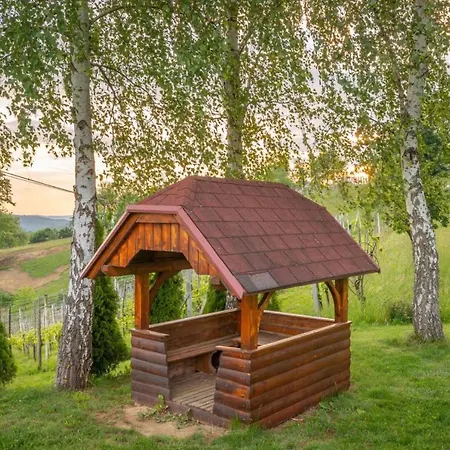 펜션 In - Dolenjska & Bela Krajina Unter- & Weisskrain 26032 *