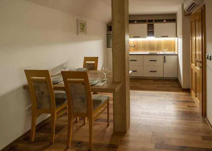 In - Dolenjska & Bela Krajina Unter- & Weisskrain 26032